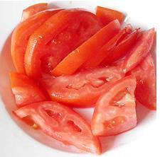 西红柿炒面筋的做法图解2