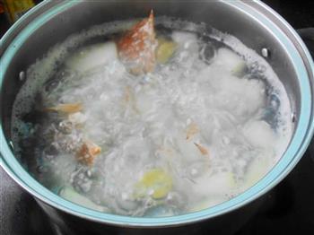 冬瓜双花海鲜汤的做法图解5