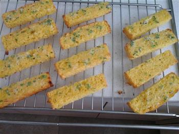 黄油蒜香面包条的做法步骤5