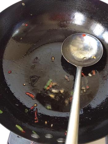 青椒肉丝土豆丝的做法步骤4