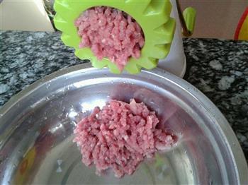 韭菜猪肉水饺的做法步骤5