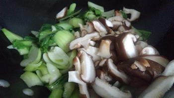 香菇青菜的做法步骤5