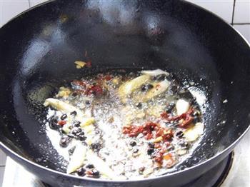 豆豉尖椒回锅肉的做法步骤7