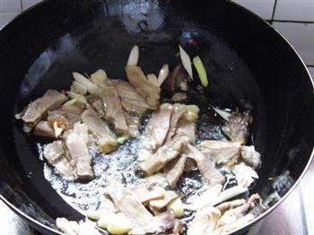 泡菜回锅肉的做法步骤7