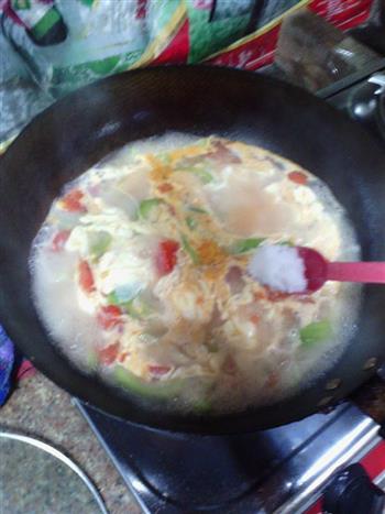 番茄丝瓜鸡蛋汤的做法步骤7