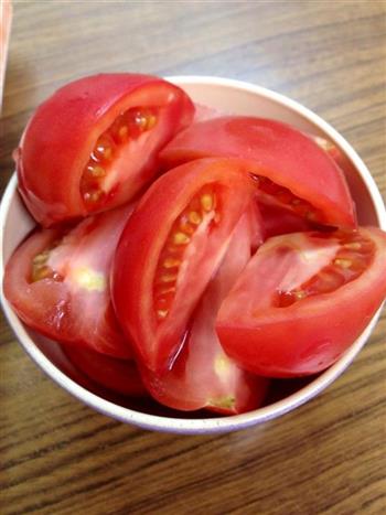 西红柿土豆炖牛肉的做法图解1