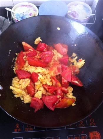 西红柿炒鸡蛋的做法图解7