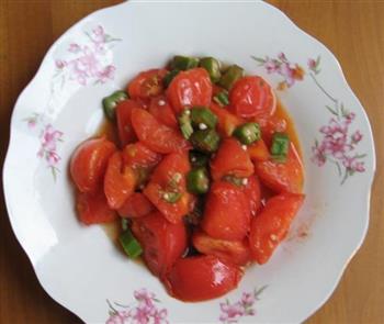 秋葵炒番茄的做法步骤6