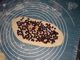蜜红豆面包的做法步骤10