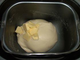 枣泥麦胚面包的做法步骤3