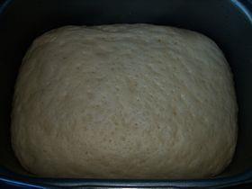 枣泥麦胚面包的做法步骤4
