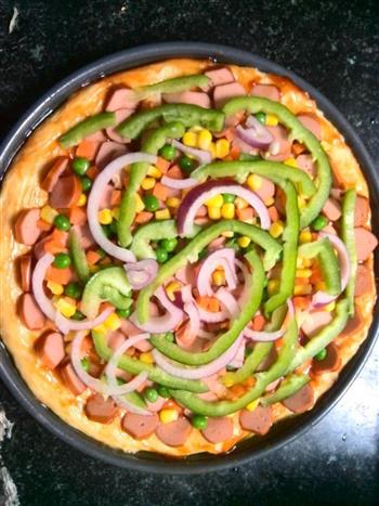 火腿蔬菜披萨的做法步骤13