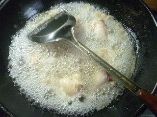 梅干菜烧鸡翅根的做法步骤5