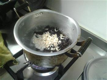 紫菜虾皮汤的做法步骤3