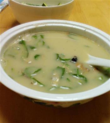 丝瓜海鲜汤的做法步骤7