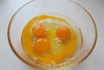 香葱炒鸡蛋的做法步骤2
