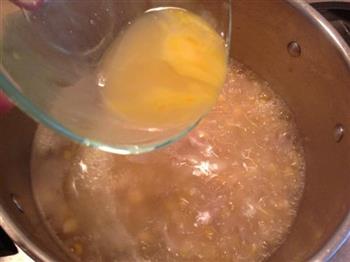 蛋花瘦肉玉米羹的做法图解7