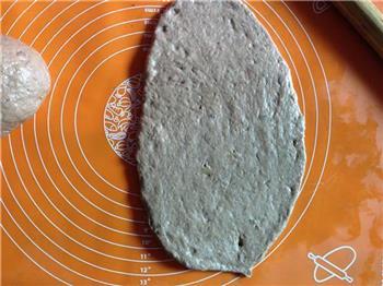 红糖燕麦核桃面包的做法步骤2