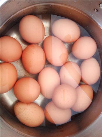 腌制咸鸡蛋的做法步骤1