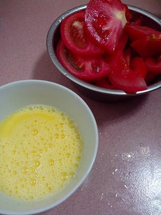 无油番茄鸡蛋汤的做法步骤2