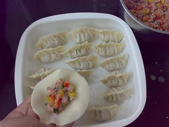 彩椒鲜肉饺子的做法步骤4