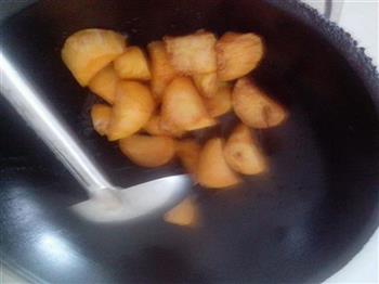 拔丝红薯的做法步骤7