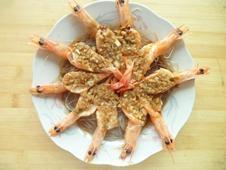 蒜蓉粉丝蒸大虾的做法步骤8