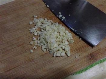 蒜蓉炒番薯叶的做法步骤2