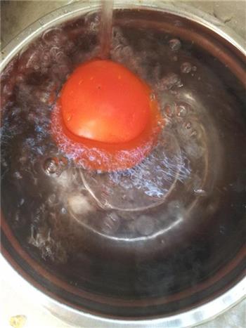 糖渍西红柿的做法步骤2