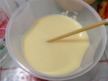 原只香椰牛奶炖蛋的做法步骤7
