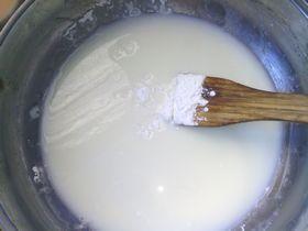 牛奶软糕的做法步骤3