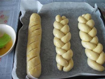手工辫子面包的做法图解11