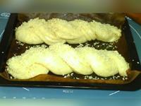 鲜奶油麻花酥粒面包的做法步骤13