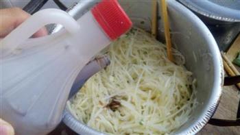 凉拌土豆丝的做法步骤4