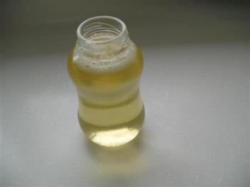 蜂蜜柠檬水的做法图解2