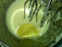 全蛋基础奶油霜的做法图解7