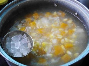 玉米南瓜百合甜汤的做法图解6