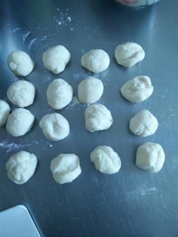 中式白酥皮月饼的做法步骤7
