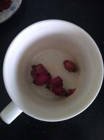 玫瑰红枣养颜茶的做法图解5