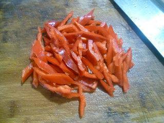 白切肉炒红椒的做法步骤3