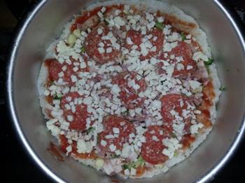 西蓝花培根玉米披萨的做法步骤6
