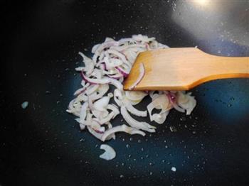 圆白菜焖饭的做法步骤5