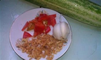 海米拌黄瓜的做法步骤1