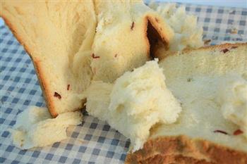 蔓越莓淡奶油面包的做法图解9