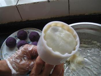 奶香紫薯冰皮月饼的做法步骤16