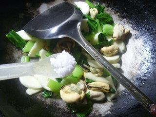茭白淡菜炒青菜的做法步骤9