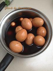 五香卤蛋的做法步骤5