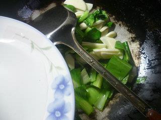 香干茭白炒青菜的做法步骤6