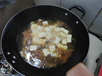 韩式辣白菜豆腐汤的做法图解2