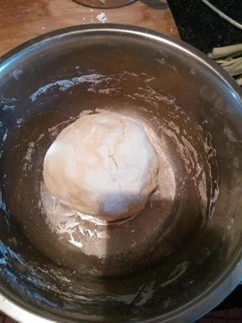 香菇肉葱煎饼的做法步骤2